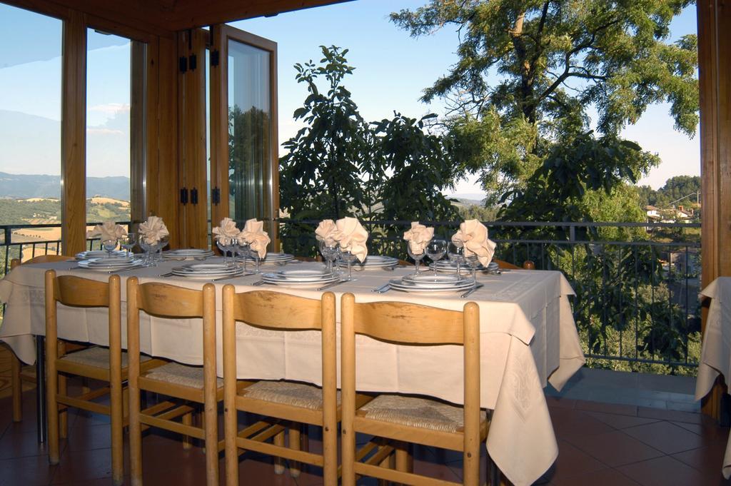 Buca Di Michelangelo Hotel Caprese Michelangelo Kültér fotó